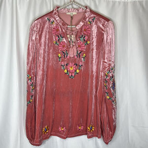 Easel Women's Embroidered Velvet Top Tunic Pink Casual Boho Floral